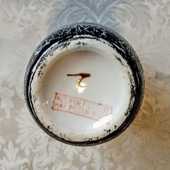 Hand-Painted Textured Floral Ceramic Vase - Picture 5 of 5